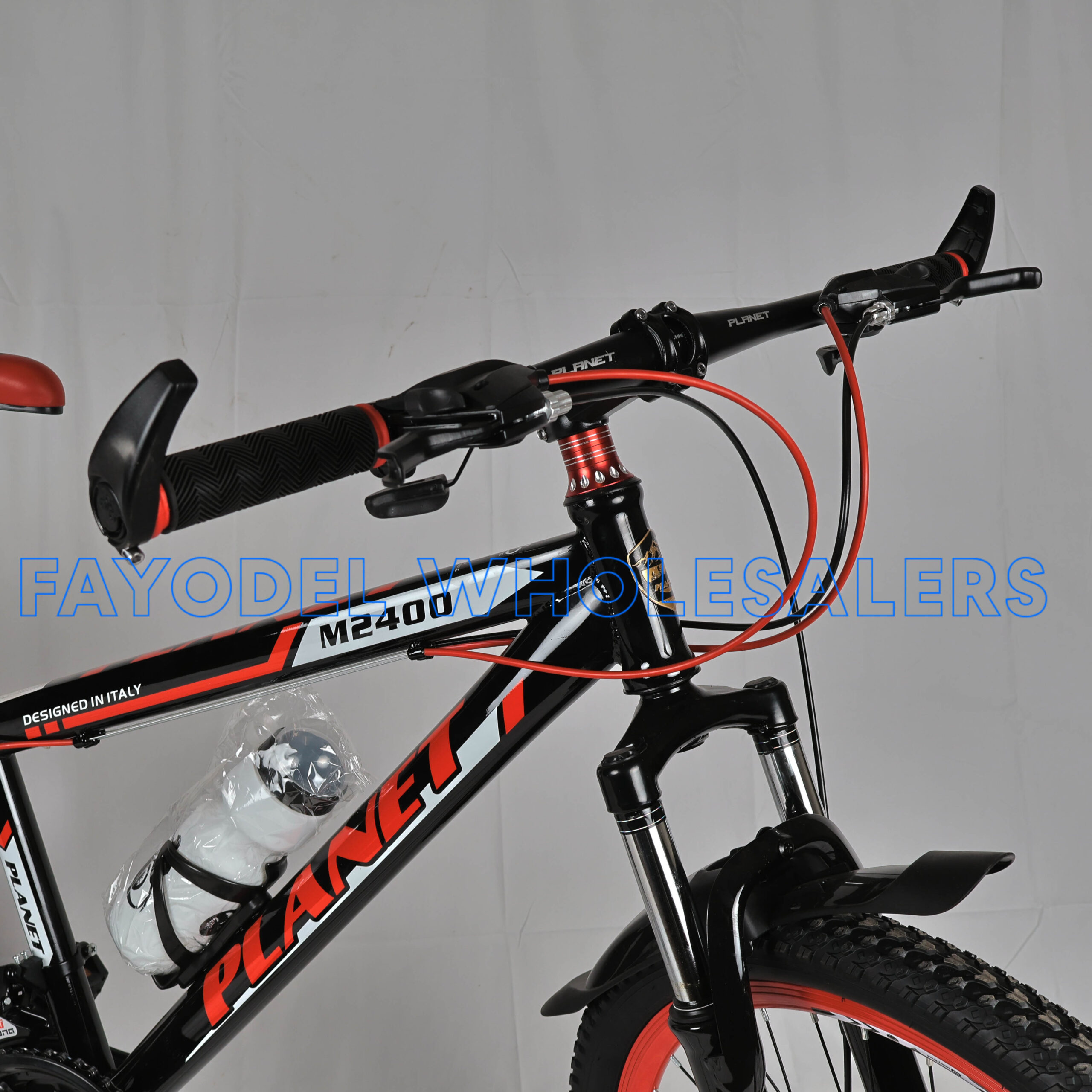 Planet M2400 detail 1