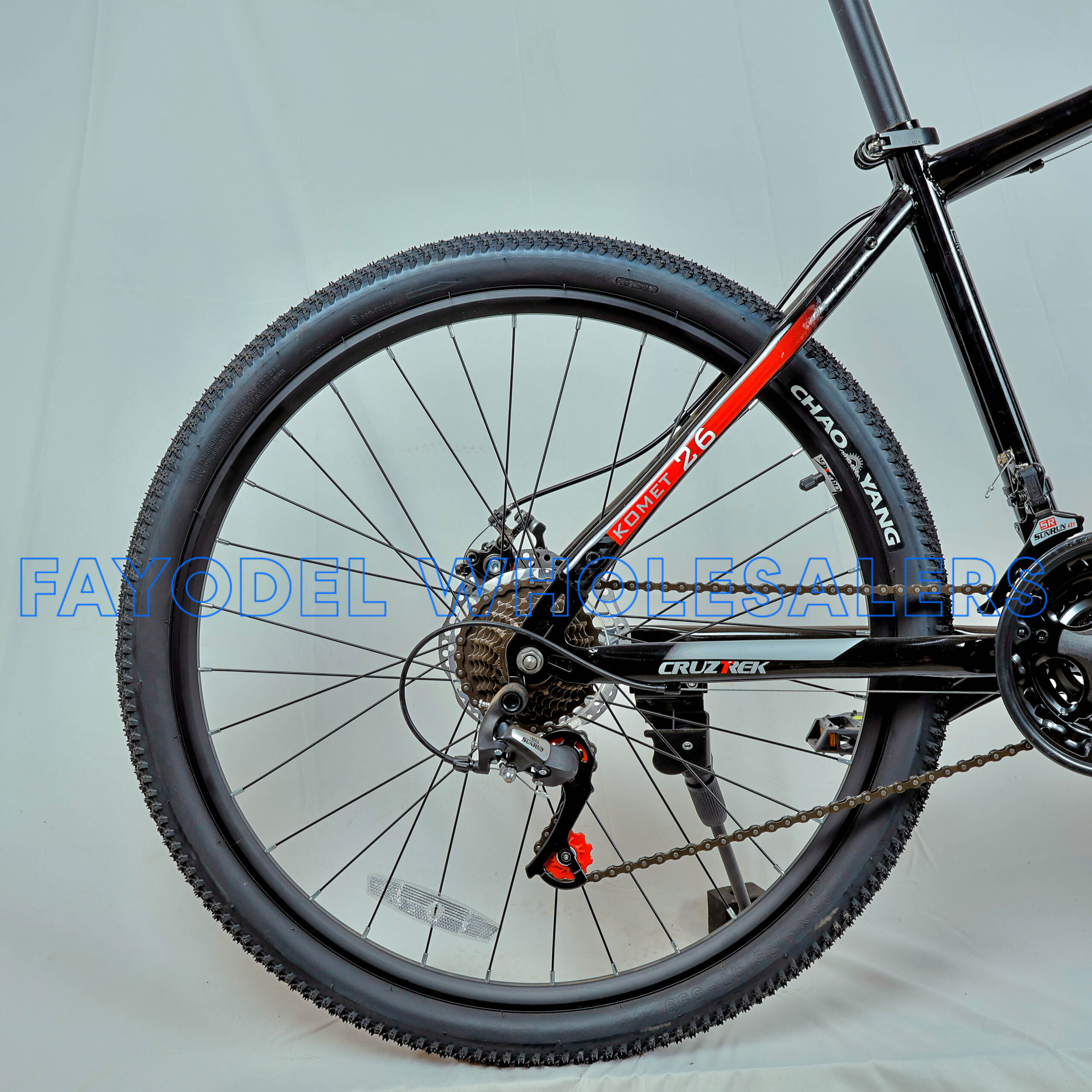 Cruztrek Komet detail 1