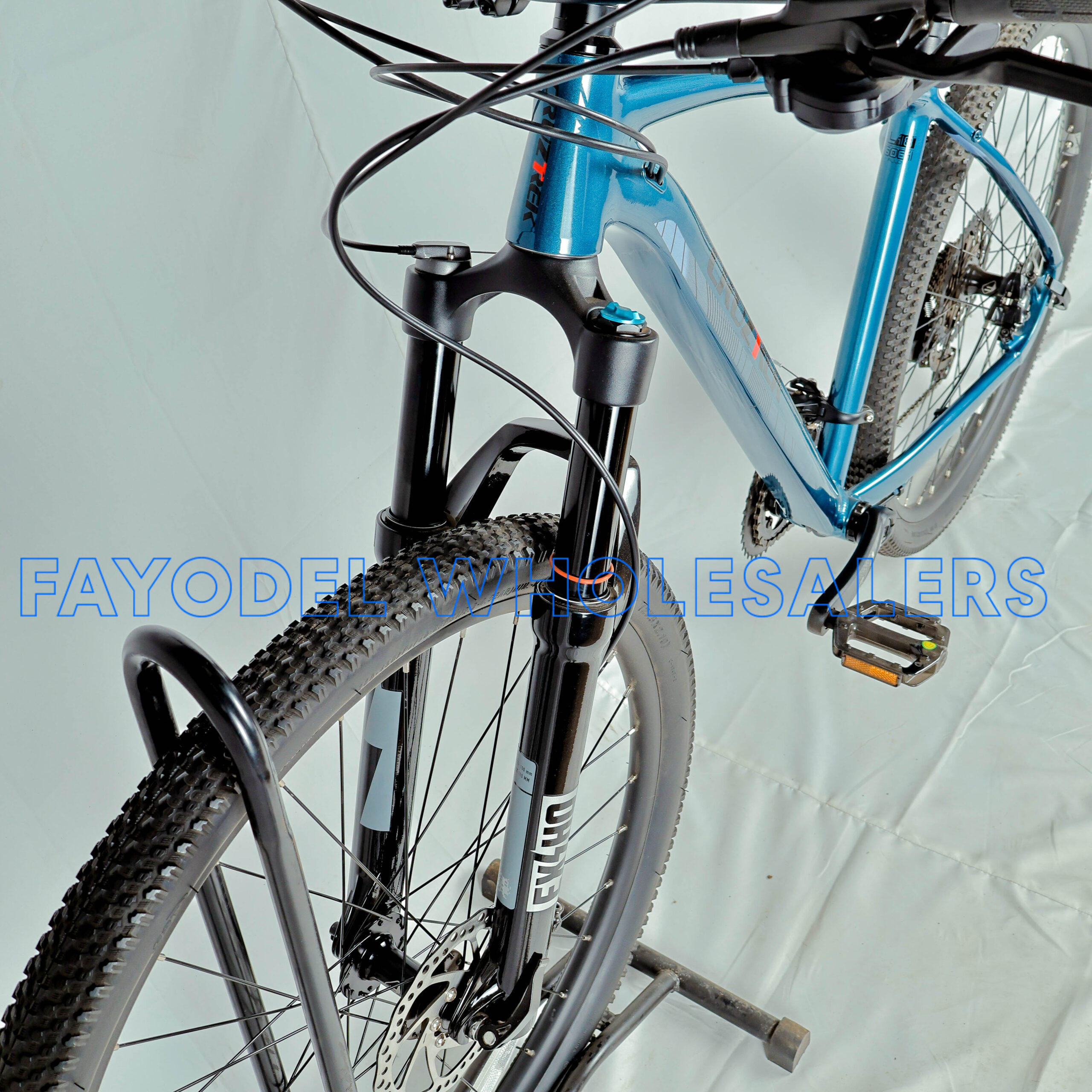 Cruztrek Komet detail 2