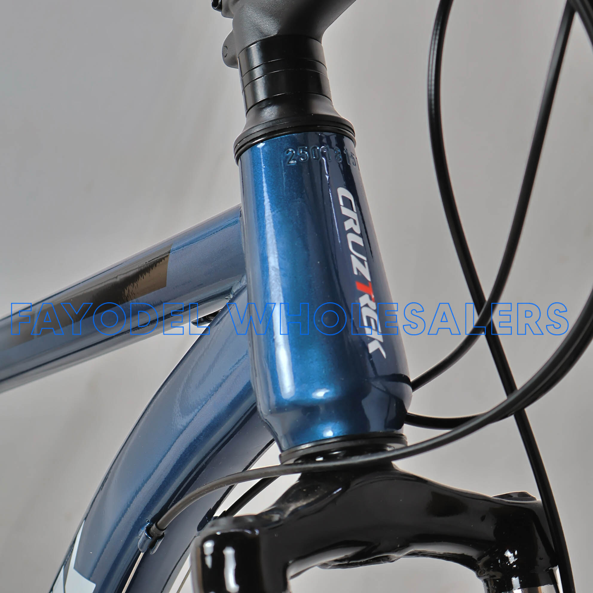 Cruztrek Komet detail 2