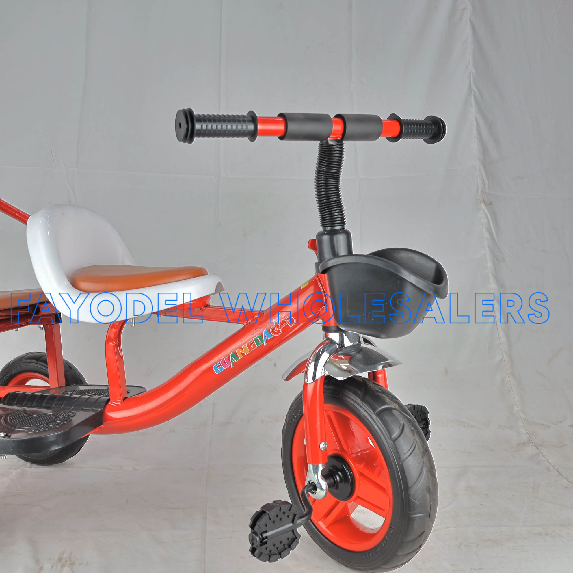 Tricycle Twin detail 2