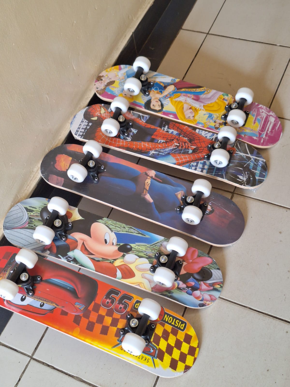 Urban Skateboard for kids and adults